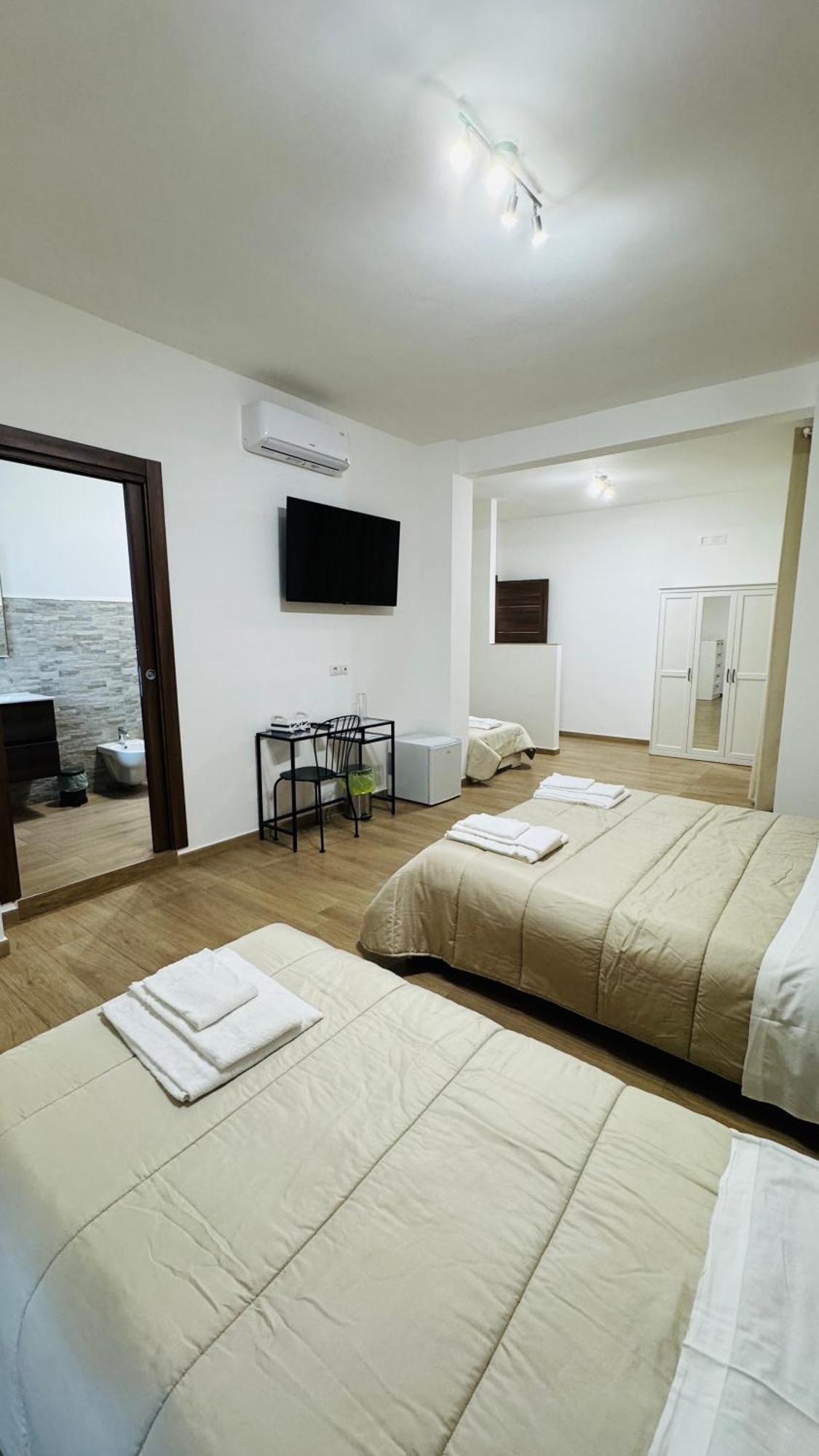 Cala Portavecchia 2*