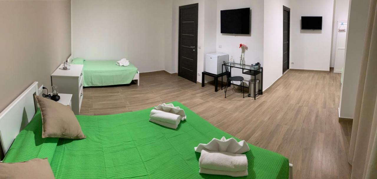Guest house Cala Portavecchia 2*